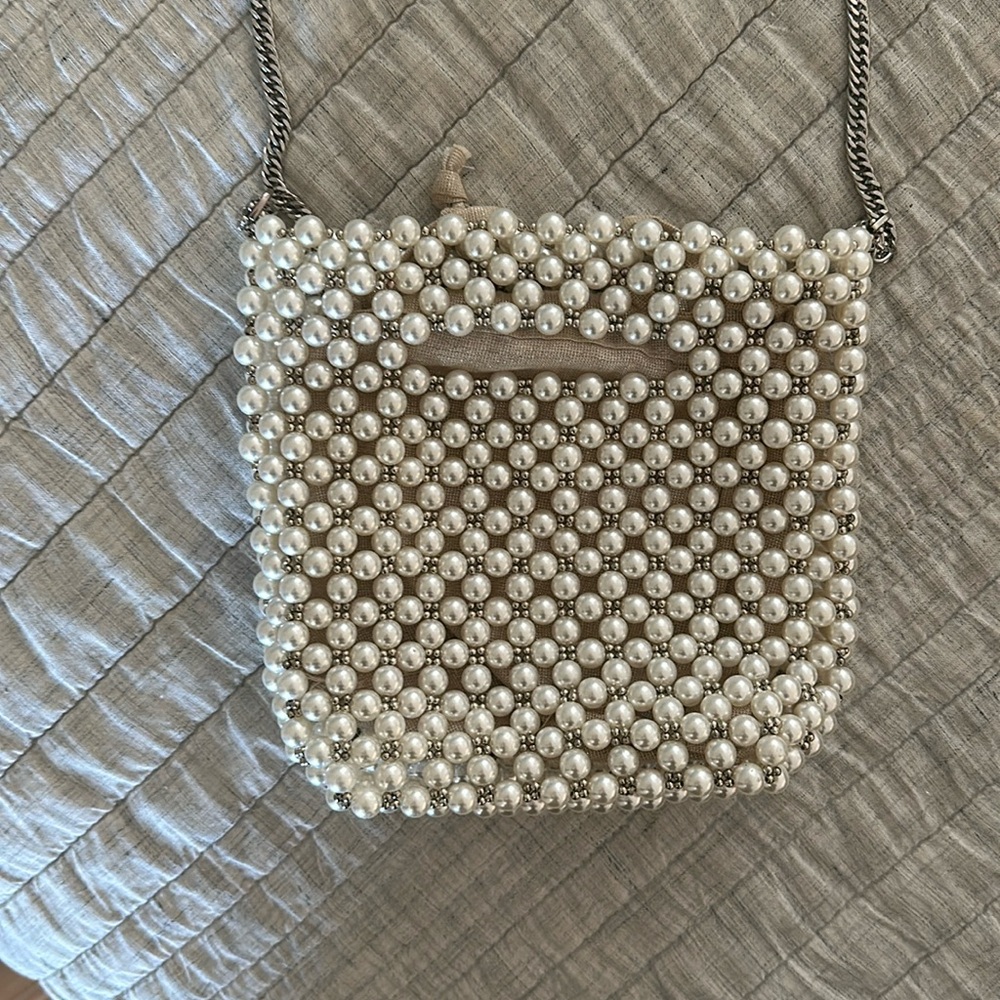 Pearl cross body bag. Perfect for the bride